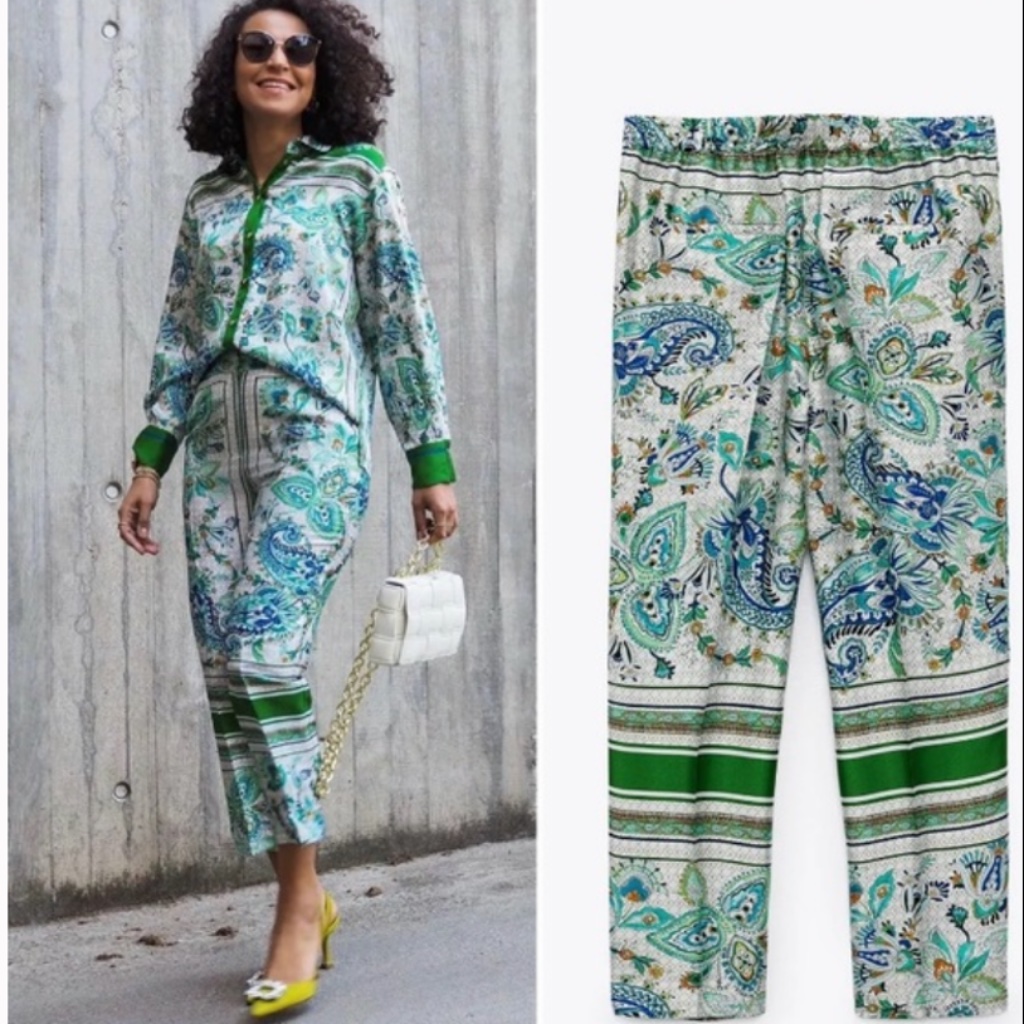 Zara Flowy Printed Pants
